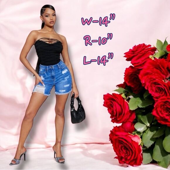 Fashion Nova Shorts Ripped Frayed Denim Baddies Streetwear Edgy Juniors 11 30” - Picture 5 of 16